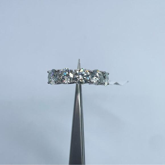 Moissanite Diamond Ring Wedding Band 5 Year Anniversary 5 Stone 2.5 Ct Size 8 - Picture 4 of 11